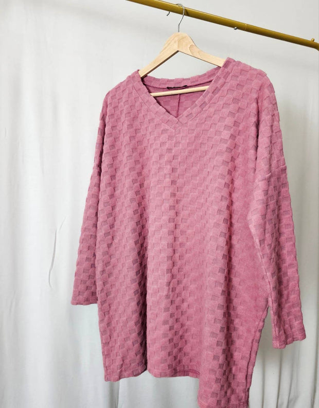 TL1772 CHECKER V-NECK TUNIC : Taupe / Solid / L