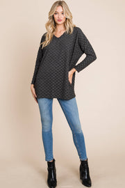 TL1772 CHECKER V-NECK TUNIC : Taupe / Solid / S
