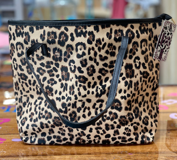 Lazy Day Leopard Tote